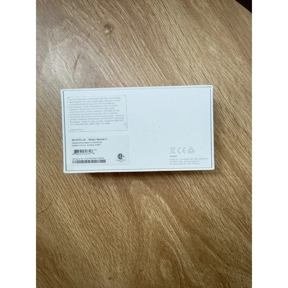 Apple White Wireless Multi-Touch Magic Mouse One Size
